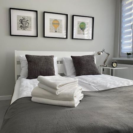 Apartament Oś. Błękitne 10H Dzierżoniów Eksteriør bilde