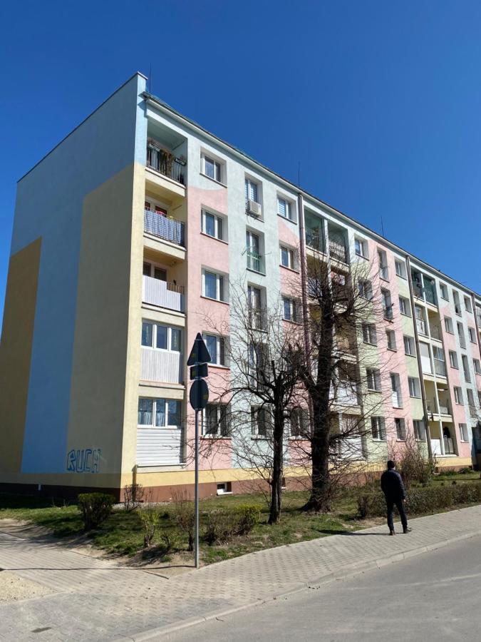 Apartament Oś. Błękitne 10H Dzierżoniów Eksteriør bilde